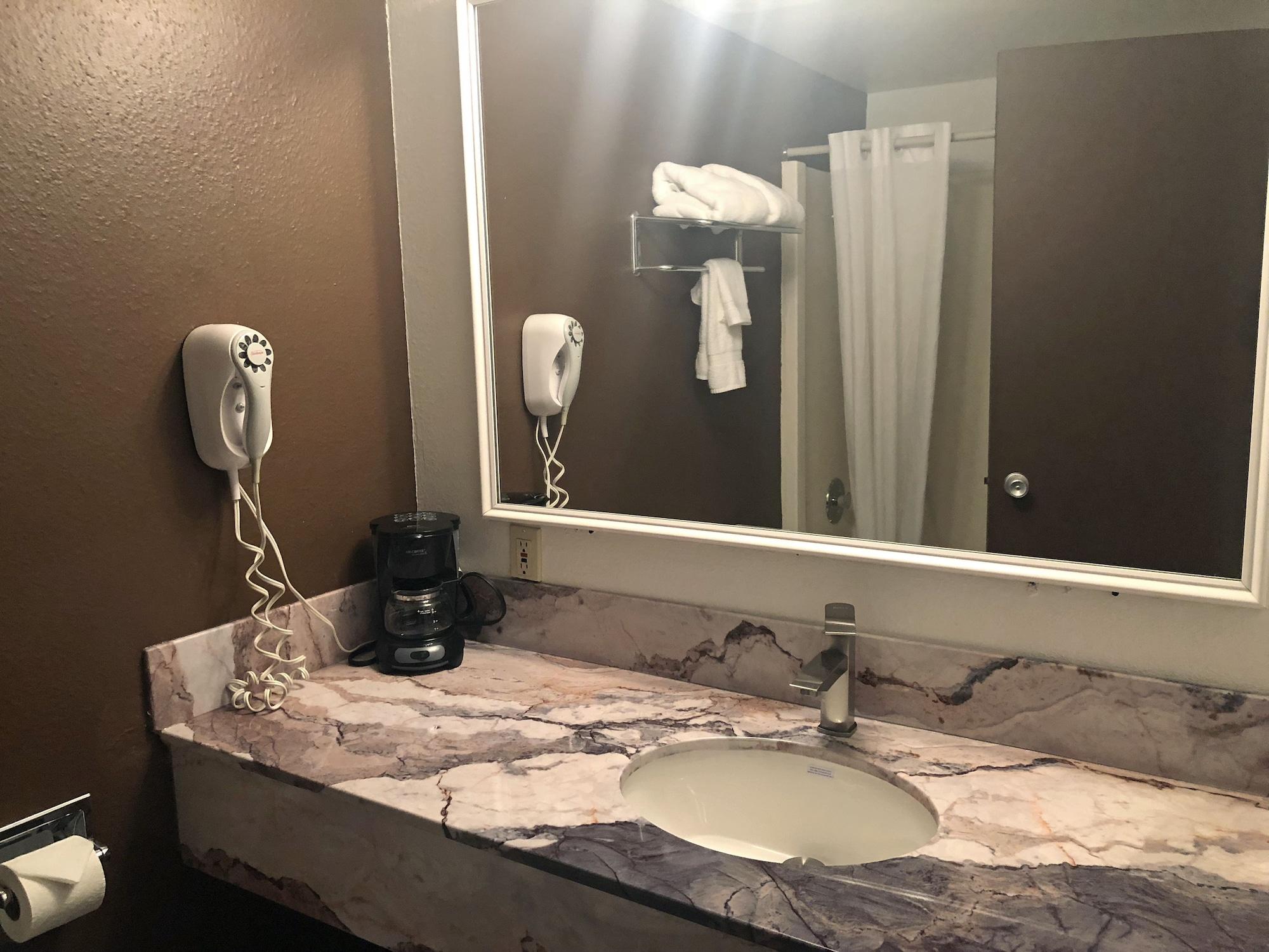 Fairbridge Inn & Suites - Lewiston Zewnętrze zdjęcie